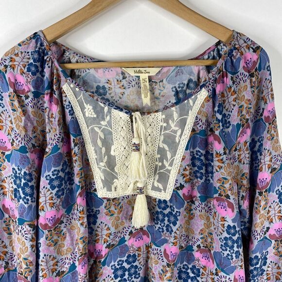 Matilda Jane Shirt Size Medium Floral Make Believe Sew Perfect Top Blouse Lace - Picture 2 of 6